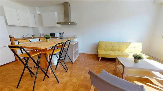 Rooms in Lyon - photo 5