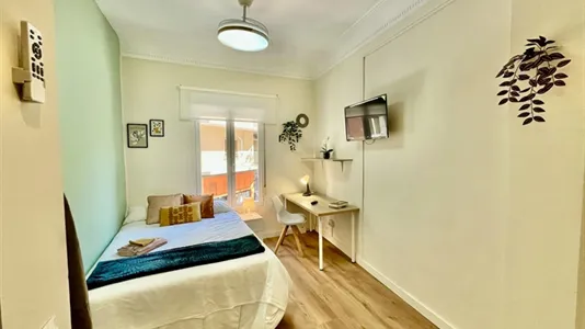 Rooms in Zaragoza - photo 4