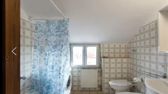 Rooms in Cologno Monzese - photo 8