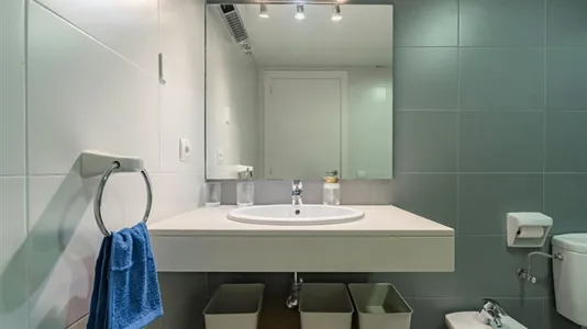 Rooms in Sant Cugat del Vallès - photo 9