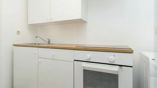 Rooms in Berlin Charlottenburg-Wilmersdorf - photo 5