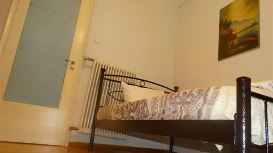Rooms in Galatsi - photo 3