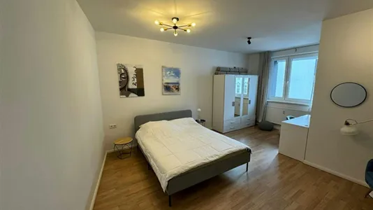 Apartments in Berlin Charlottenburg-Wilmersdorf - photo 4