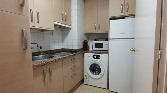 Rooms in Granada - photo 5