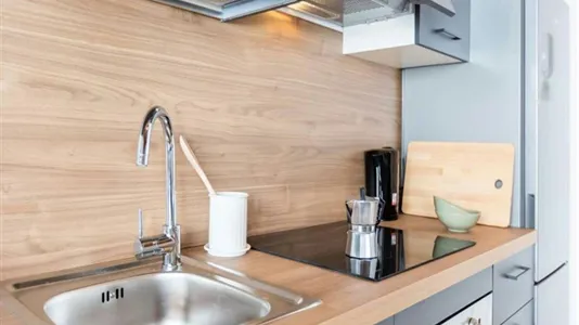 Apartments in Milano Zona 6 - Barona, Lorenteggio - photo 2