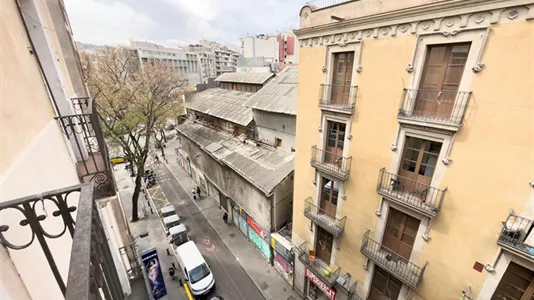 Rooms in Barcelona Ciutat Vella - photo 6