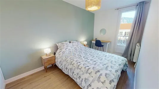 Rooms in Grenoble - photo 1