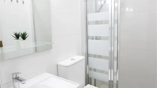 Rooms in Barcelona Sant Andreu - photo 5