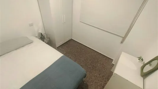 Rooms in Tavernes Blanques - photo 1