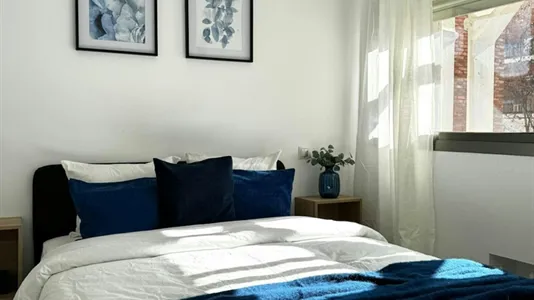 Rooms in Madrid Chamartín - photo 4