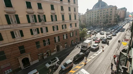 Rooms in Genoa - photo 9