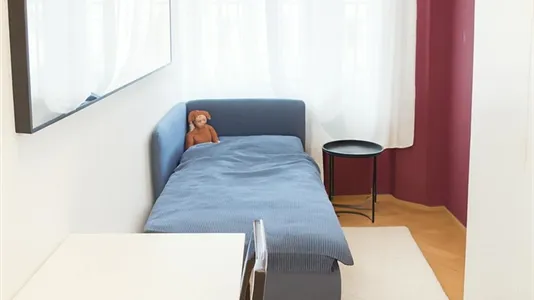 Rooms in Location is not specified - photo 1