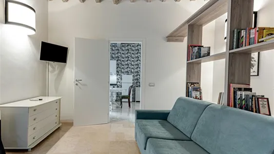 Apartments in Florence - photo 9