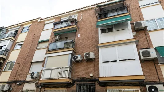 Rooms in Adaro - photo 9