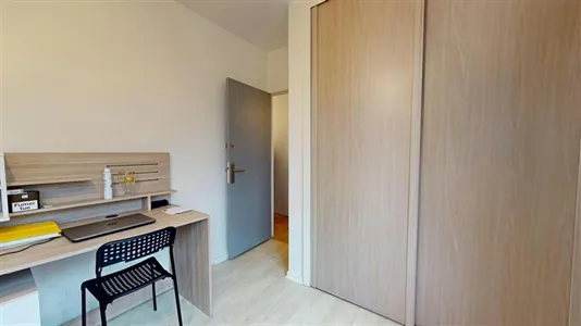 Rooms in Nantes - photo 2