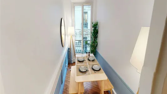 Rooms in Paris 8ème arrondissement - photo 6