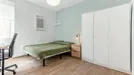 Room for rent, Valladolid, Castilla y León, &lt;span class=&quot;blurred street&quot; onclick=&quot;ProcessAdRequest(11334440)&quot;&gt;&lt;span class=&quot;hint&quot;&gt;See streetname&lt;/span&gt;[xxxxxxxxxxxxx]&lt;/span&gt;