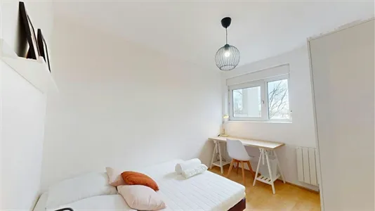 Rooms in Lyon - photo 2
