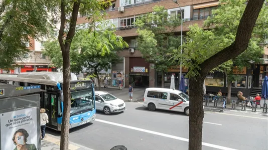 Rooms in Madrid Chamberí - photo 9