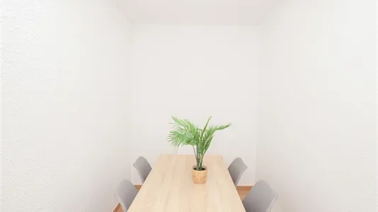 Rooms in Castellón de la Plana/Castelló de la Plana - photo 9