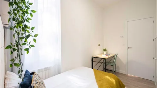 Rooms in Madrid Chamberí - photo 4