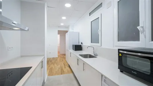 Rooms in Valencia Ciutat Vella - photo 7