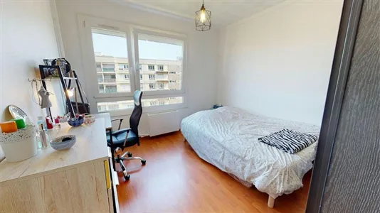Rooms in Lyon - photo 3