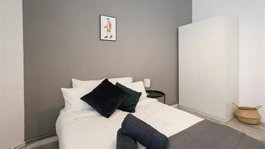 Rooms in Madrid Retiro - photo 4