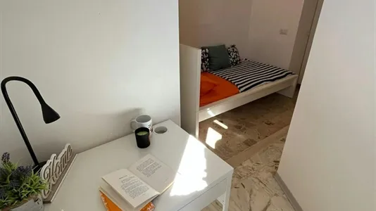 Rooms in Cagliari - photo 3