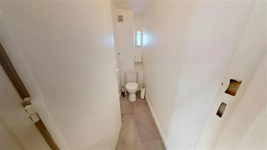 Rooms in Lyon - photo 7