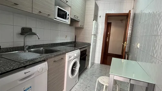 Rooms in Bilbao - photo 9