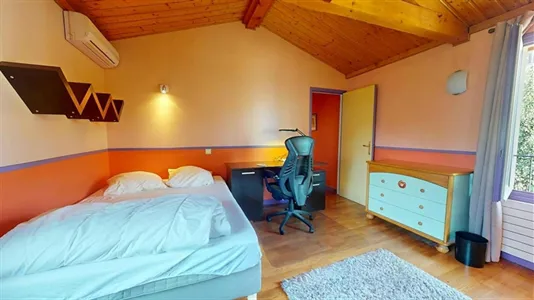 Rooms in Lyon - photo 2