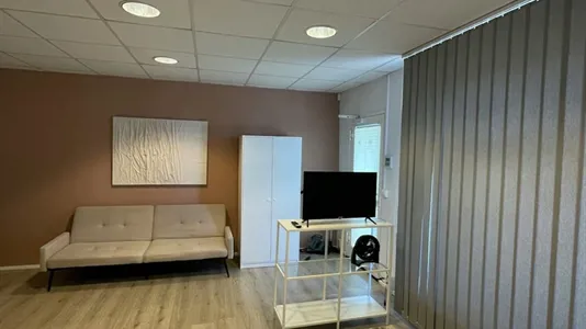 Apartments in Berlin Marzahn-Hellersdorf - photo 2
