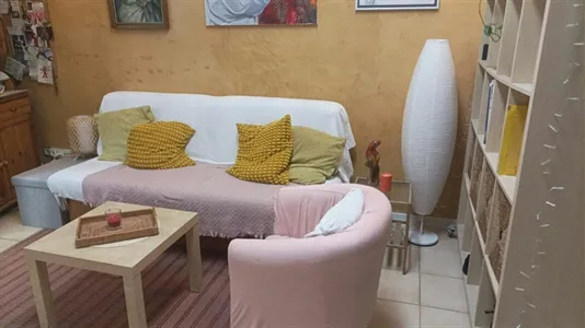 Apartments in Barcelona Ciutat Vella - photo 2