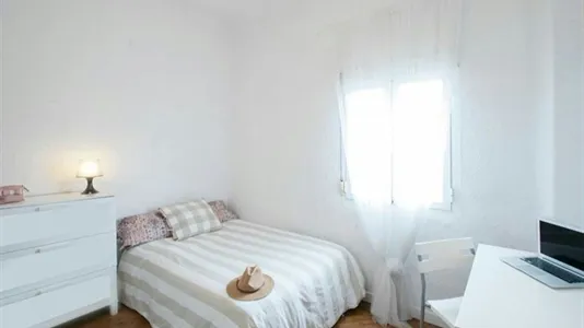 Rooms in Madrid Centro - photo 5