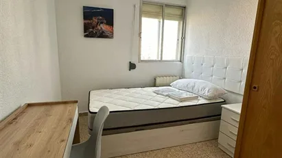 Room for rent in Madrid Fuencarral-El Pardo, Madrid