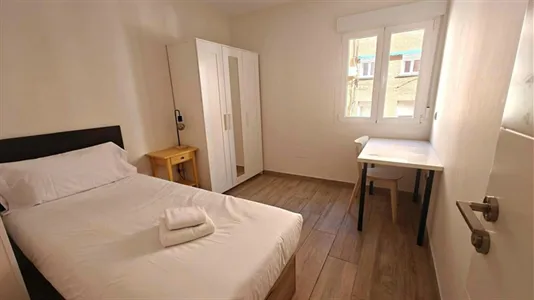 Rooms in Madrid San Blas - photo 1