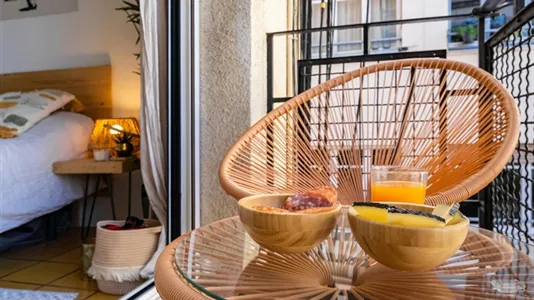 Rooms in Barcelona Eixample - photo 6