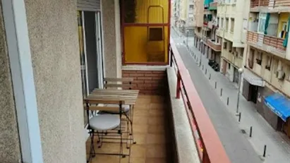 Room for rent in Cornellà de Llobregat, Cataluña
