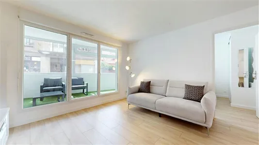 Rooms in Saint-Julien-en-Genevois - photo 10