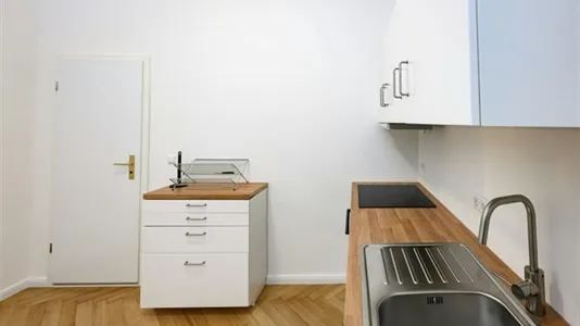 Rooms in Berlin Charlottenburg-Wilmersdorf - photo 6