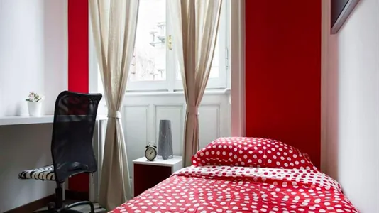 Rooms in Milano Zona 8 - Fiera, Gallaratese, Quarto Oggiaro - photo 3