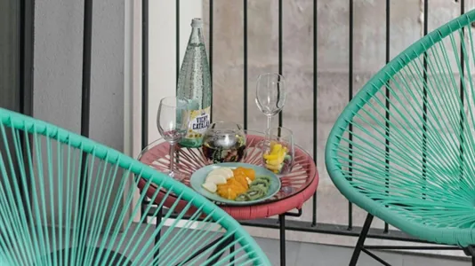 Rooms in Barcelona Ciutat Vella - photo 4