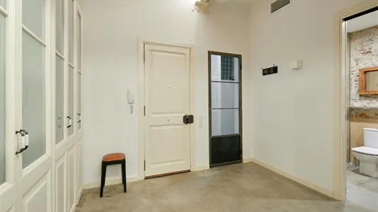 Apartments in Barcelona Ciutat Vella - photo 7