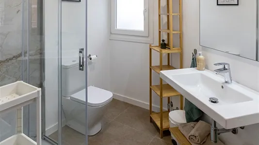 Rooms in Bilbao - photo 10