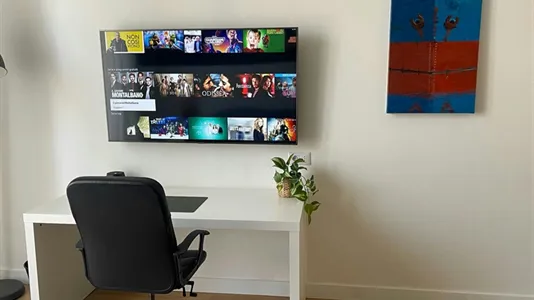 Rooms in Napoli Municipalità 4 - photo 8