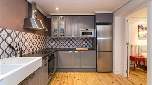 Rooms in Madrid Centro - photo 10