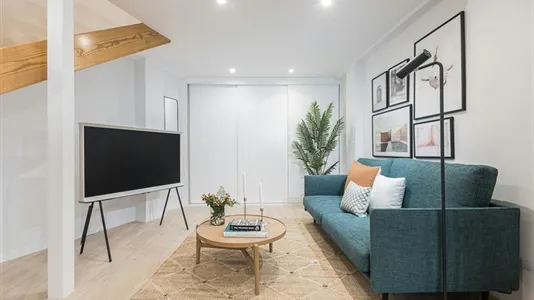 Apartments in Madrid Chamberí - photo 4