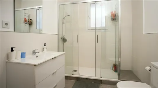 Rooms in Barcelona Sarrià-St. Gervasi - photo 10