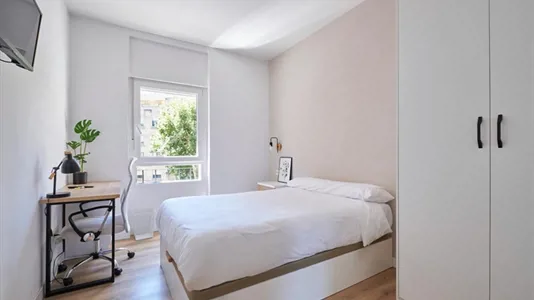 Rooms in Salamanca - photo 2
